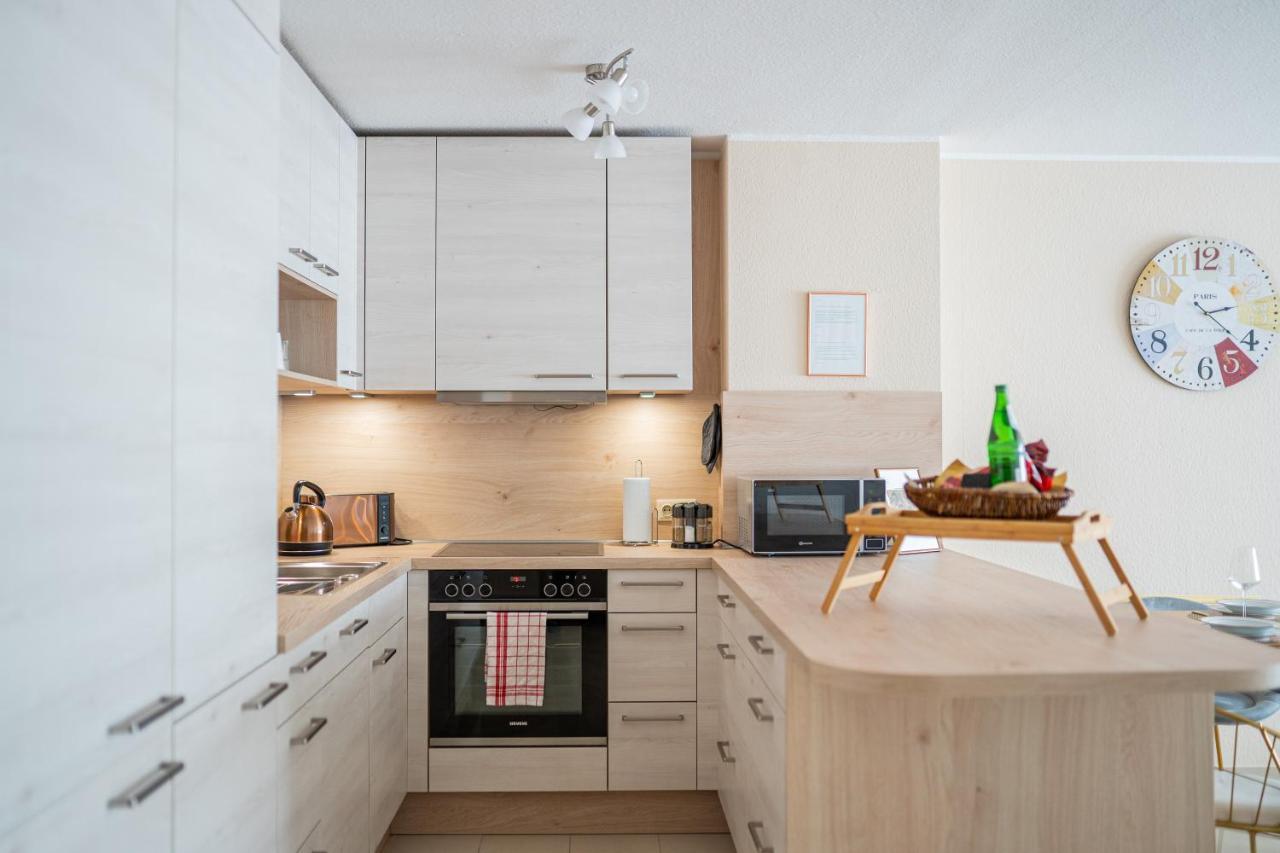 Golden Design Apartment Familie Business 6 Pers Buero Fitnessecke Naehe Messe Dus 1000 Mbit Duisburg Kültér fotó