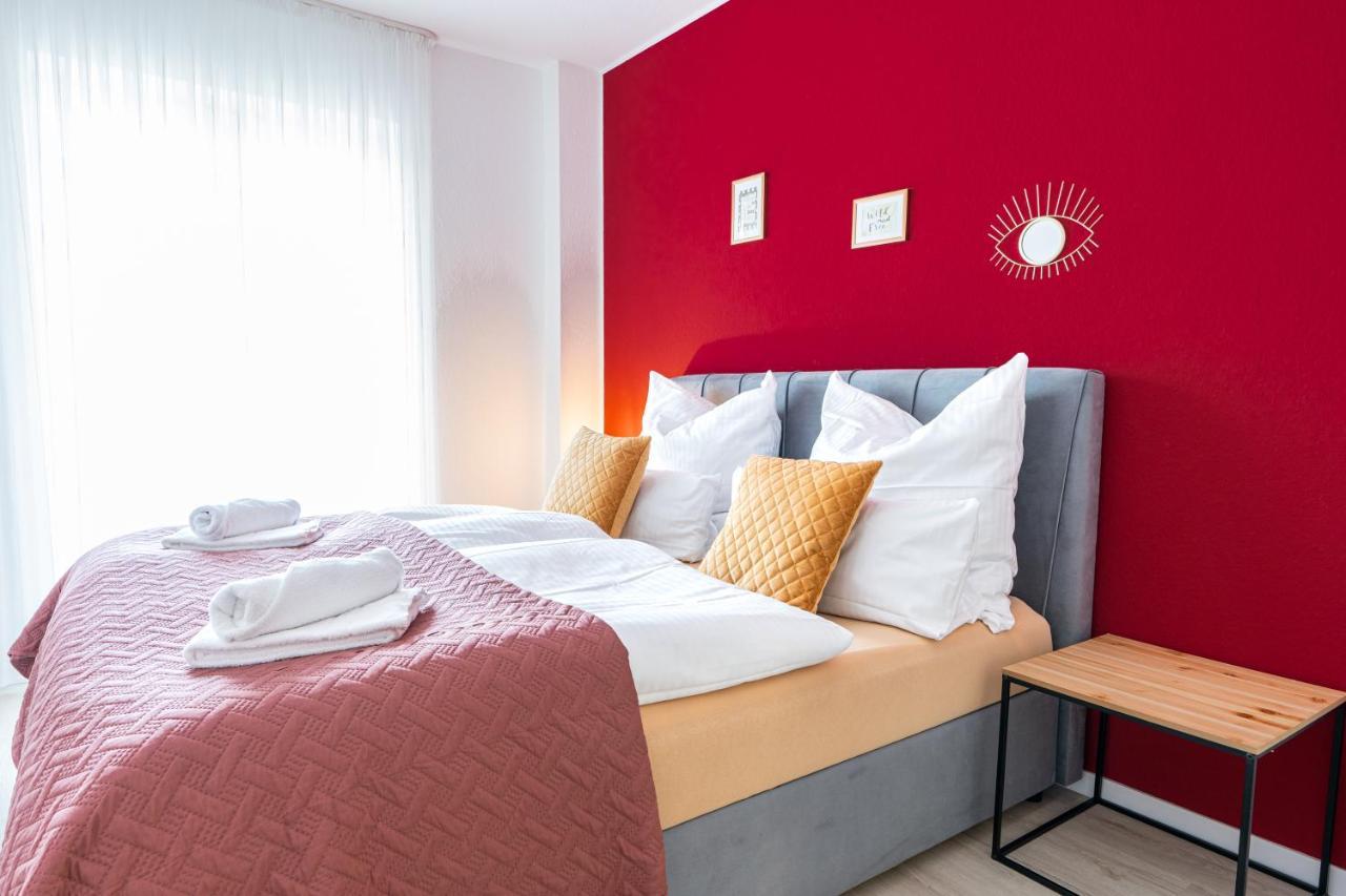 Golden Design Apartment Familie Business 6 Pers Buero Fitnessecke Naehe Messe Dus 1000 Mbit Duisburg Kültér fotó